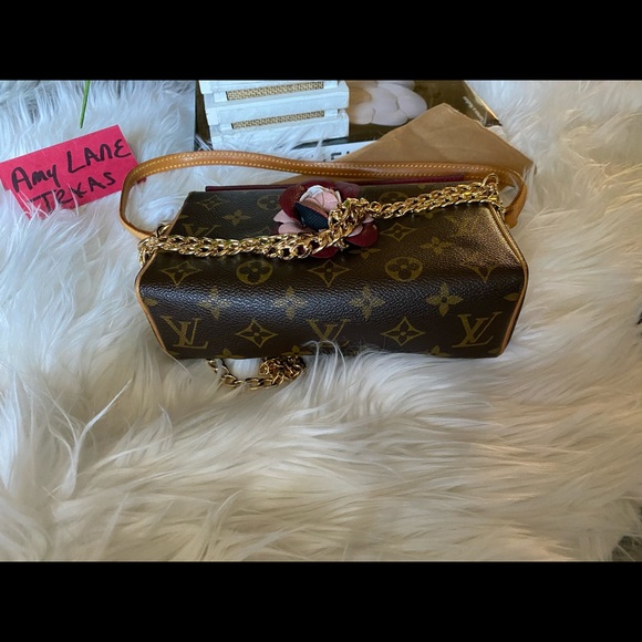 Monogram Recital SOLD - Picture 5 of 8